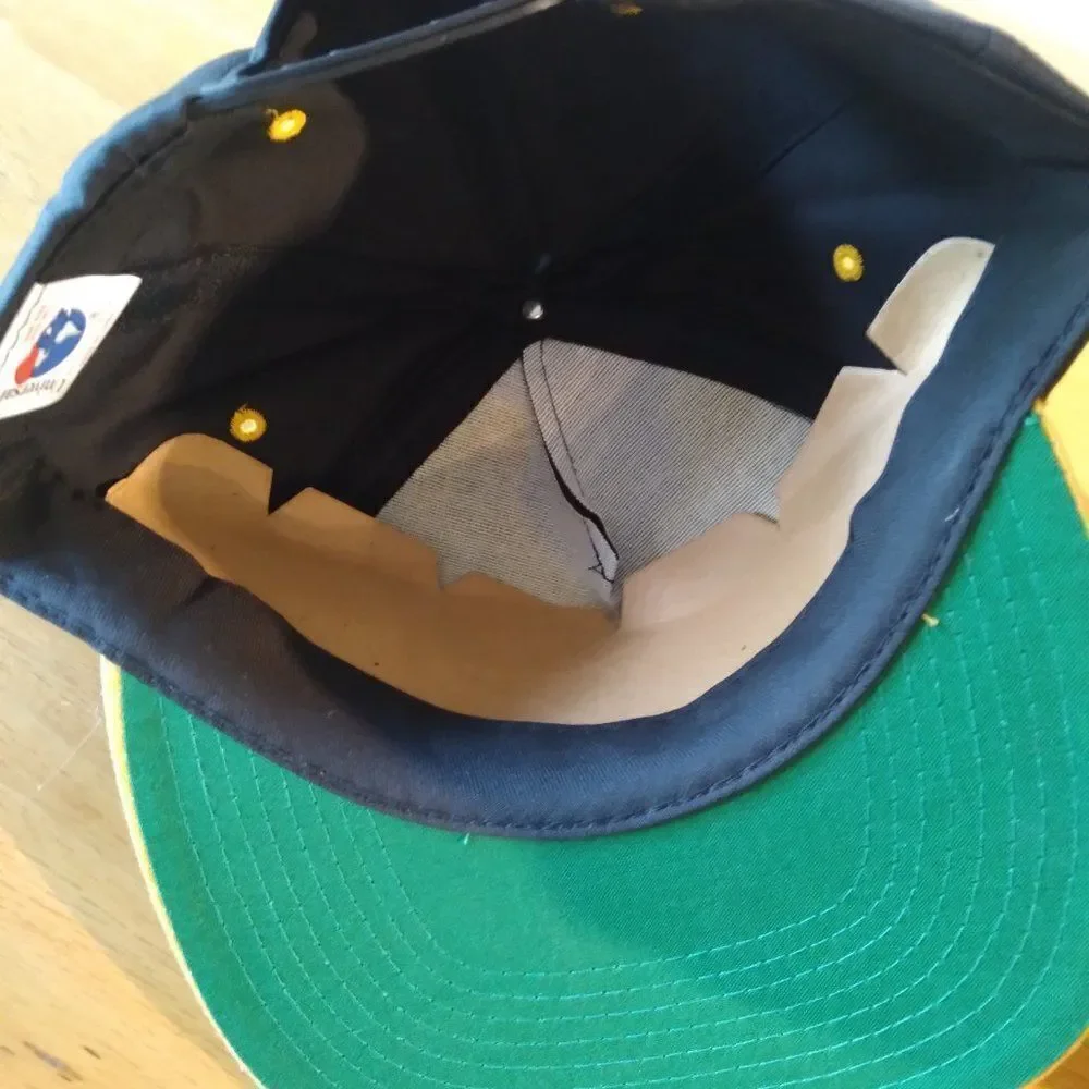 Deadstock Vintage Yukon Jack Two Tone Snap Back Trucker Hat